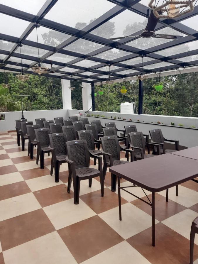 Melody Inn Luxury Home Stay เยอร์โคด ภายนอก รูปภาพ