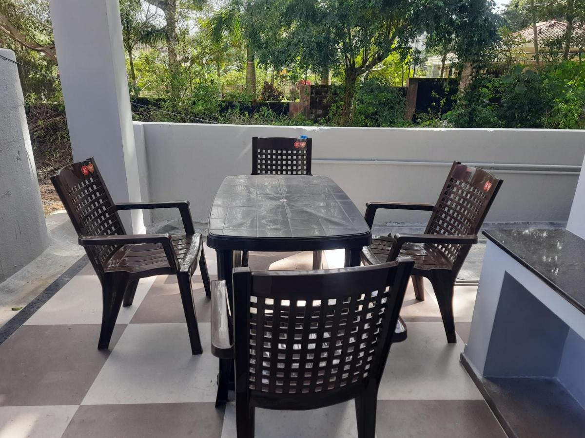 Melody Inn Luxury Home Stay เยอร์โคด ภายนอก รูปภาพ