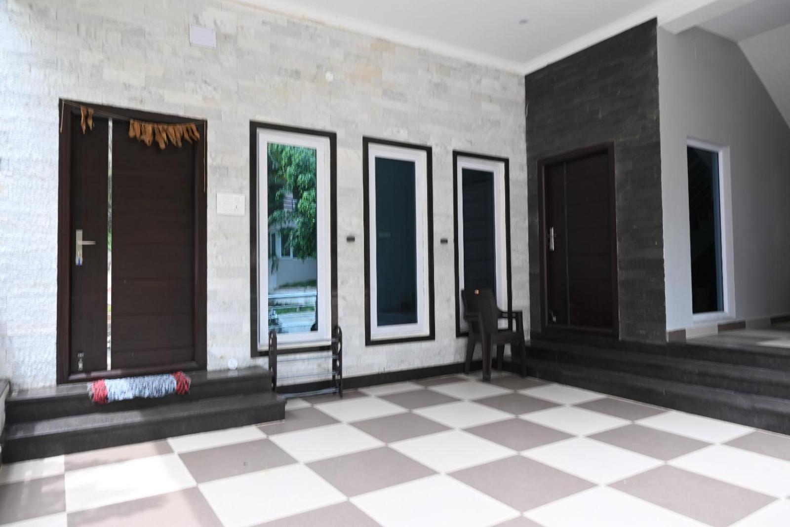 Melody Inn Luxury Home Stay เยอร์โคด ห้อง รูปภาพ