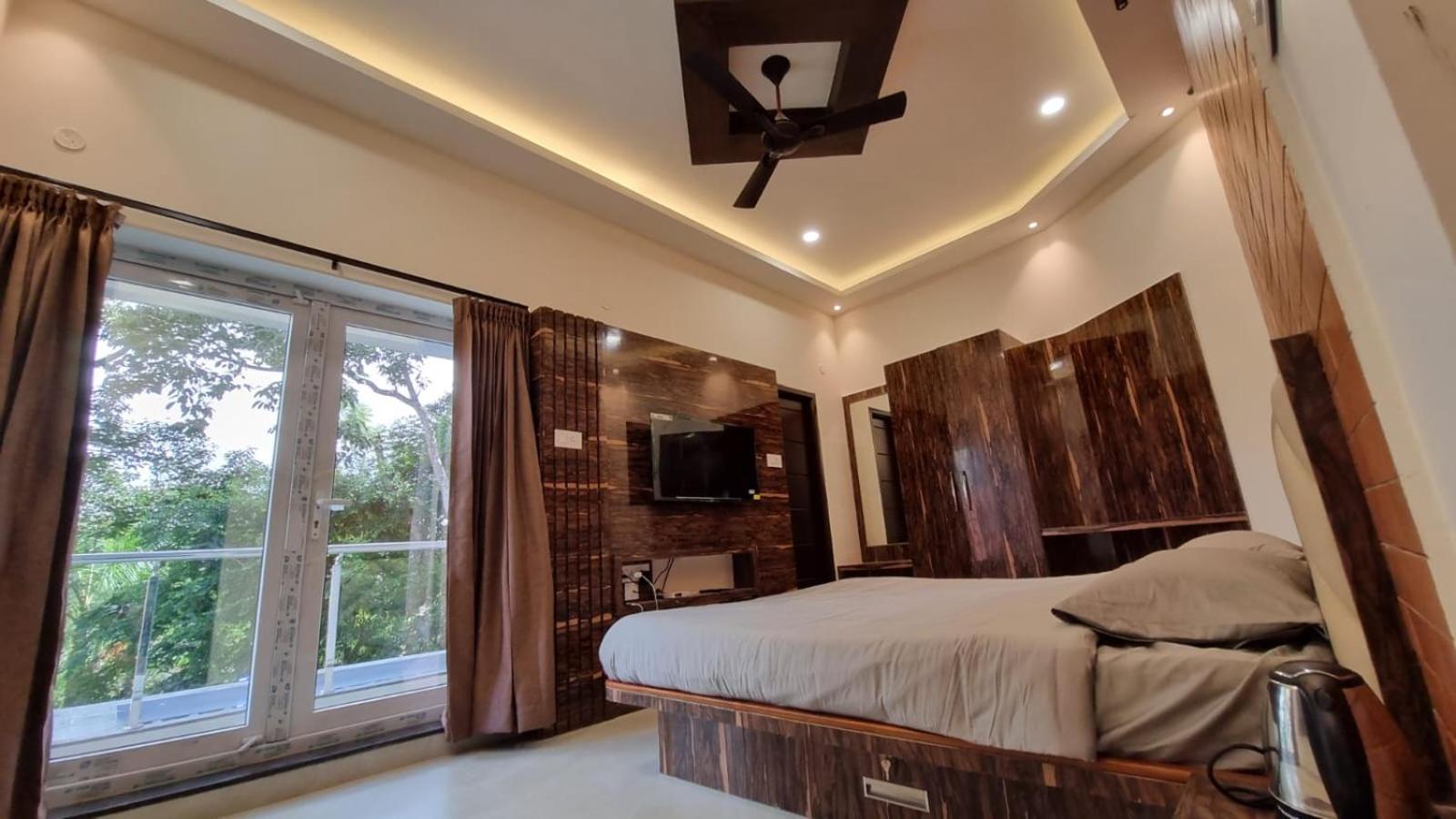 Melody Inn Luxury Home Stay เยอร์โคด ห้อง รูปภาพ